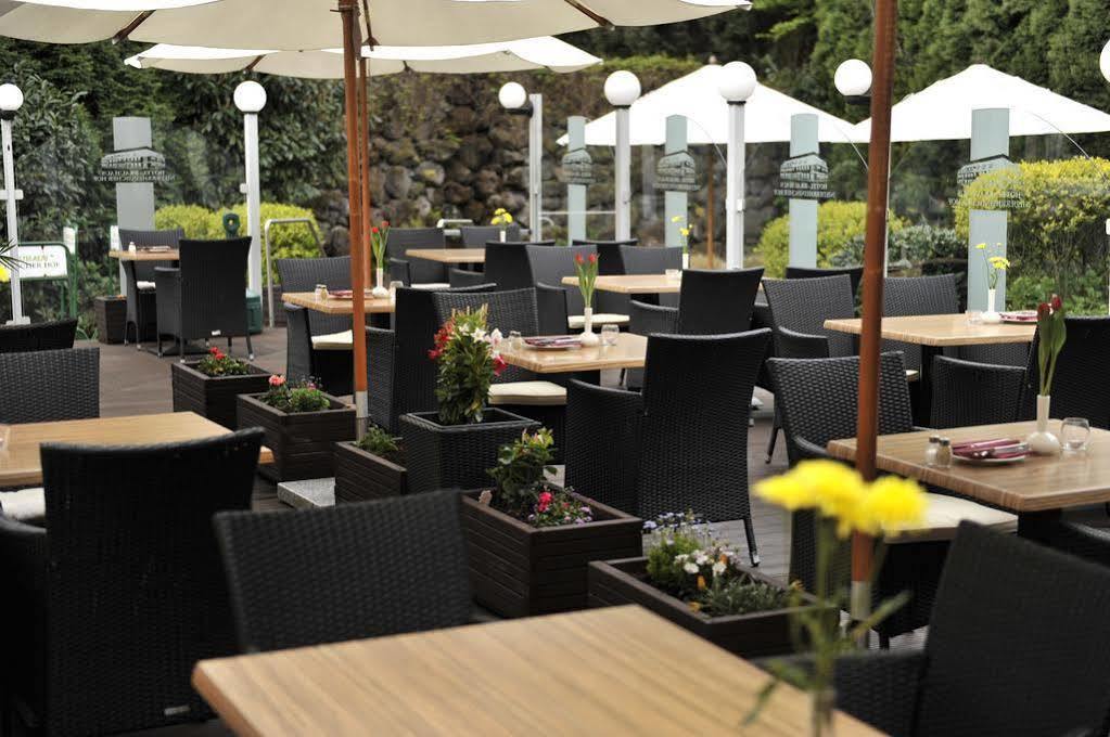 Hotel Celina Niederrheinischer Hof เครเฟลด์ ภายนอก รูปภาพ